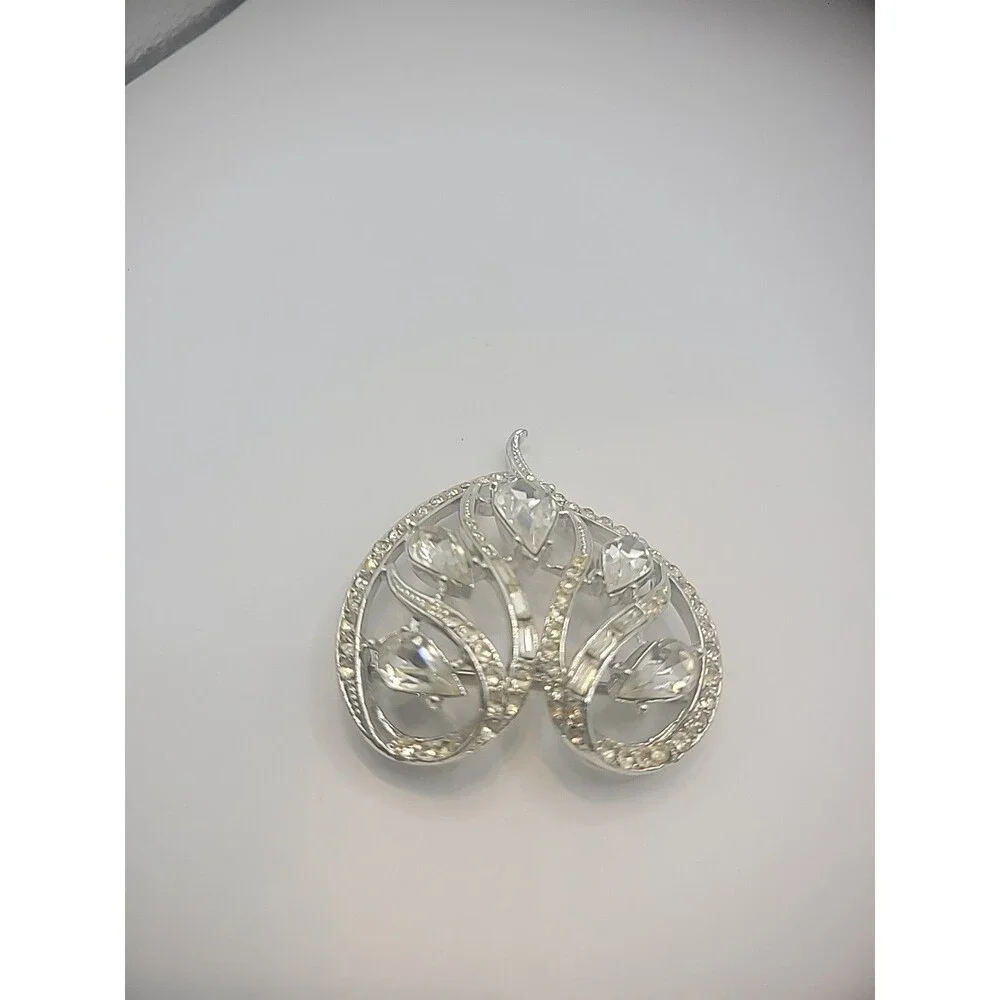 Vintage Coro Pin Brooch Ornate Heart Crystal Teardrop Jewelry Costume